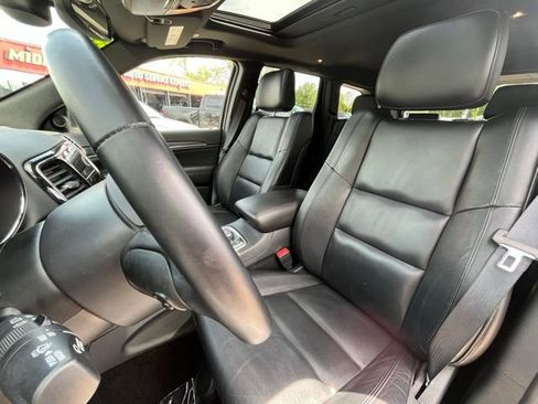 Used 2022 Jeep Grand Cherokee Limited AWD/4WD image 20