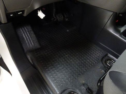 Used 2020 Nissan NV200 SV w/ Back Door Glass Package FWD image 22