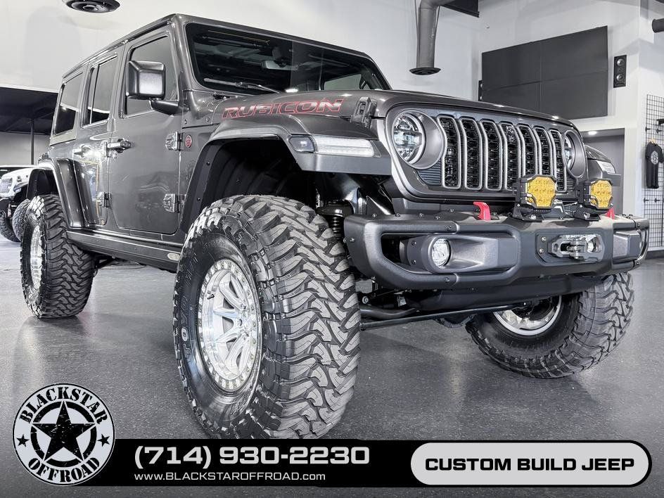 Used 2025 Jeep Wrangler Unlimited Rubicon AWD/4WD image 2