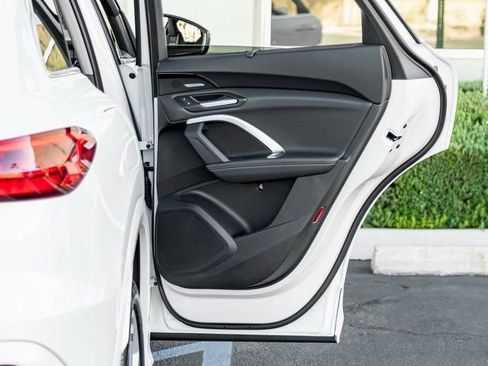 New 2025 Audi Q5 Premium Plus image 22