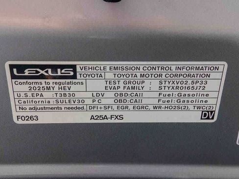 Used 2025 Lexus ES 300h w/ Premium Package FWD image 25