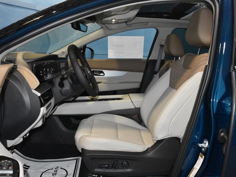 New 2026 Nissan Murano Platinum w/ Cargo Package AWD/4WD image 6