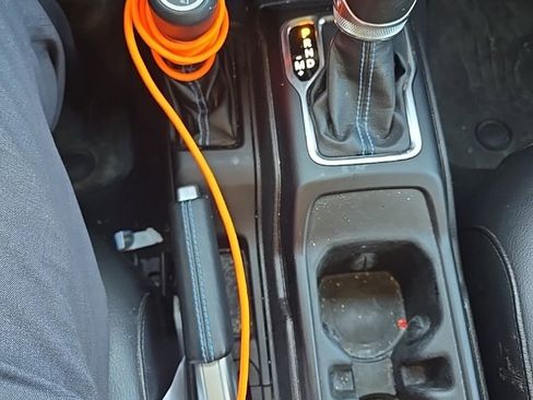 Used 2021 Jeep Wrangler Unlimited Rubicon 4xe w/ Cold Weather Group image 4