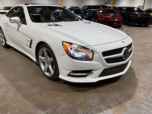 Used 2013 Mercedes-Benz SL 550 image 13