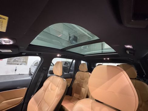 Used 2017 Volvo XC90 T6 Momentum w/ Vision Package AWD/4WD image 36