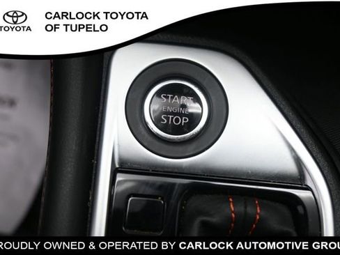 Used 2025 Nissan Sentra SR w/ SR Premium Package FWD image 17