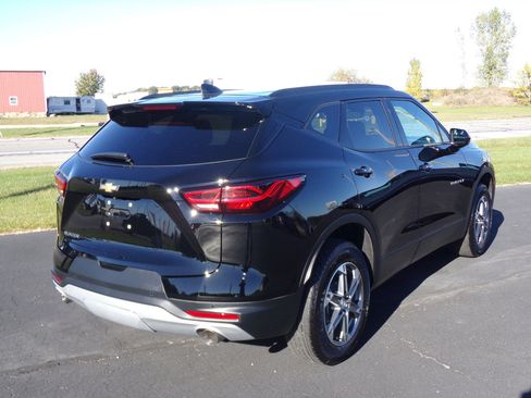 Used 2024 Chevrolet Blazer LT w/ Convenience Package image 5