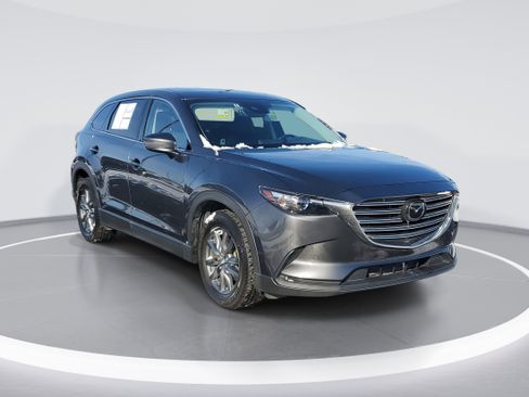 Used 2023 MAZDA CX-9 Touring image 2