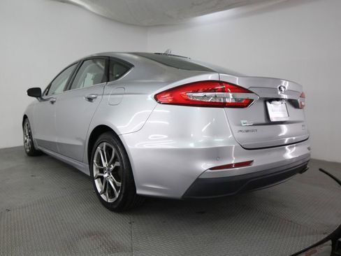 Used 2020 Ford Fusion SEL FWD image 7