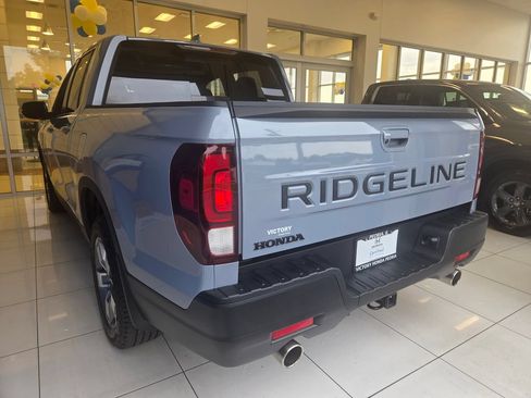 Certified 2024 Honda Ridgeline RTL image 8