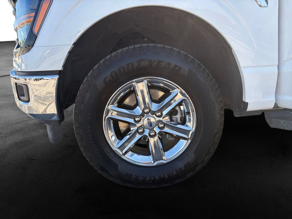 Used 2025 Ford F150 XLT w/ Equipment Group 301A Standard AWD/4WD image 22