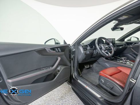 Used 2021 Audi A5 2.0T Premium Plus w/ Premium Plus AWD/4WD image 9