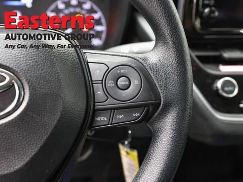 Used 2024 Toyota Corolla LE FWD image 16