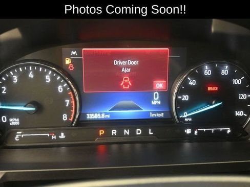 Used 2022 Ford Explorer XLT image 11