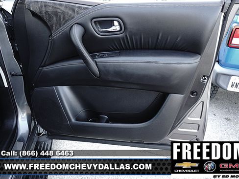 Used 2023 Nissan Armada Platinum w/ Captain's Chairs Package AWD/4WD image 38