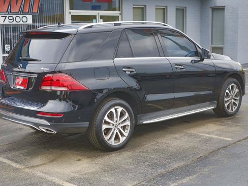 Used 2019 Mercedes-Benz GLE 400 4MATIC w/ Premium 1 Package image 18