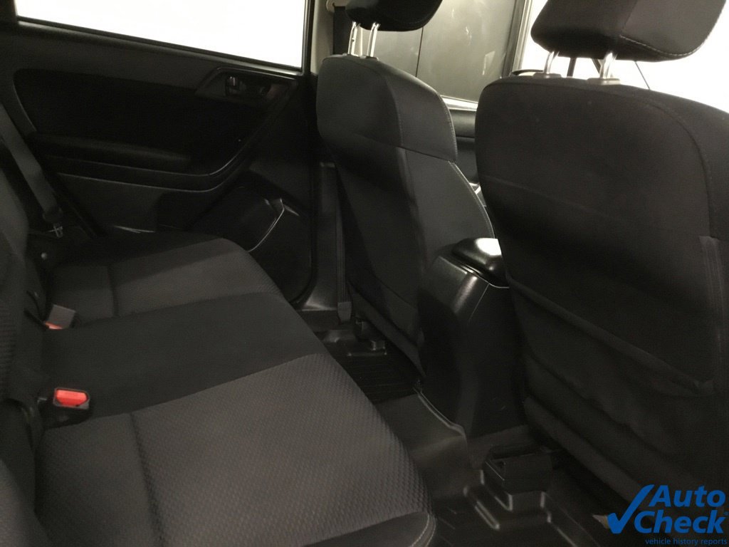 Used 2016 Subaru Forester 2.5i Premium w/ All-Weather Package AWD/4WD image 32