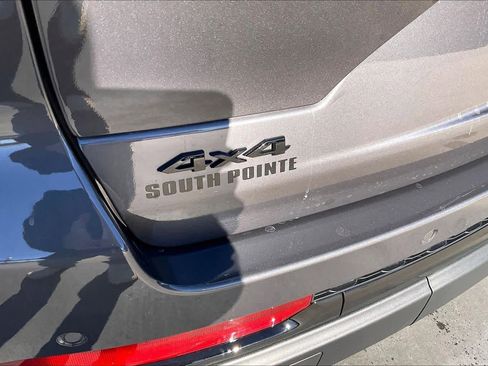 New 2025 Jeep Grand Cherokee Limited w/ Trailer Tow Package image 15