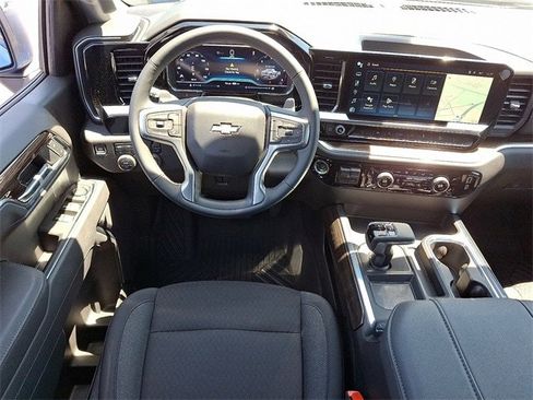 New 2025 Chevrolet Silverado 1500 LT image 7