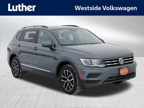 Certified 2021 Volkswagen Tiguan SE w/ Panoramic Sunroof Package image 1