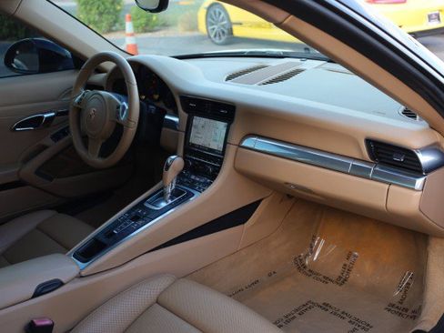 Used 2013 Porsche 911 Carrera RWD image 42