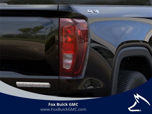 Used 2026 GMC Sierra 1500 Elevation image 11