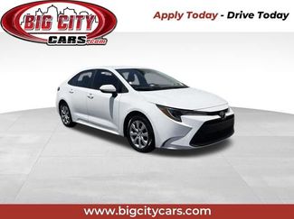 Used 2023 Toyota Corolla LE FWD video 1