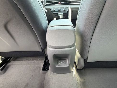 New 2026 Hyundai Elantra SE image 21