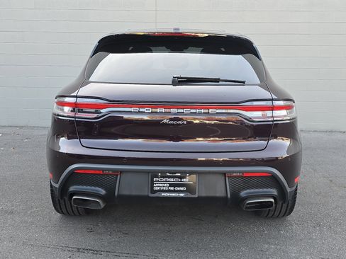 Certified 2025 Porsche Macan image 8
