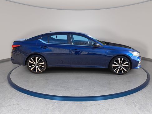 Used 2019 Nissan Altima 2.5 SR image 4