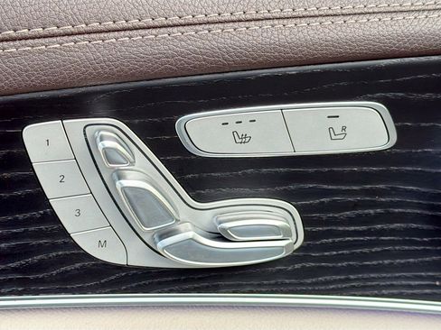 Used 2020 Mercedes-Benz E 350 Sedan image 24