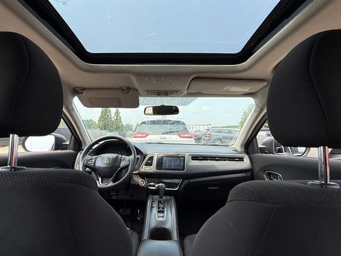 Used 2016 Honda HR-V EX image 23