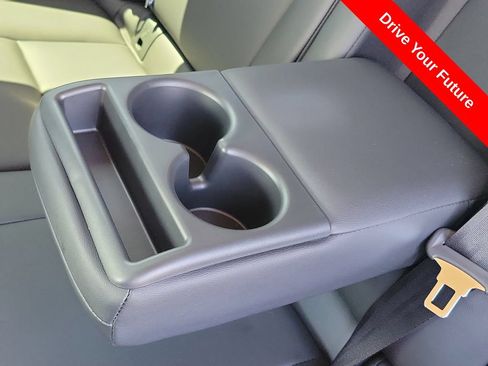 Used 2025 Nissan Murano SV FWD image 24