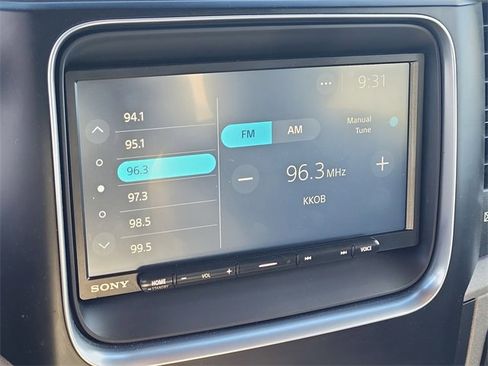 Used 2015 RAM 3500 Tradesman w/ Chrome Appearance Group image 12