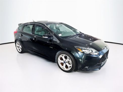 Used 2014 Ford Focus ST w/ Equipment Group 202A FWD image 7