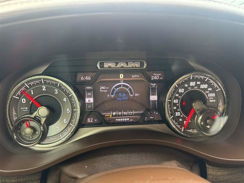 Used 2019 RAM 1500 Limited AWD/4WD image 32