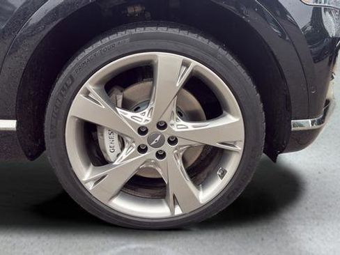 Used 2023 Genesis GV80 2.5T w/ Prestige Package AWD/4WD image 12