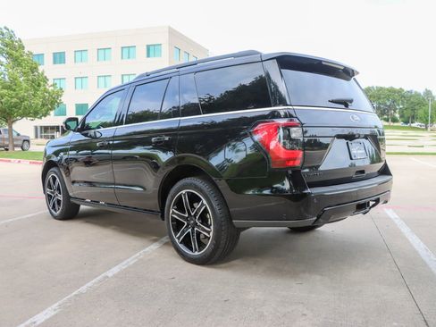 Used 2020 Ford Expedition Limited w/ Equipment Group 303A RWD image 5