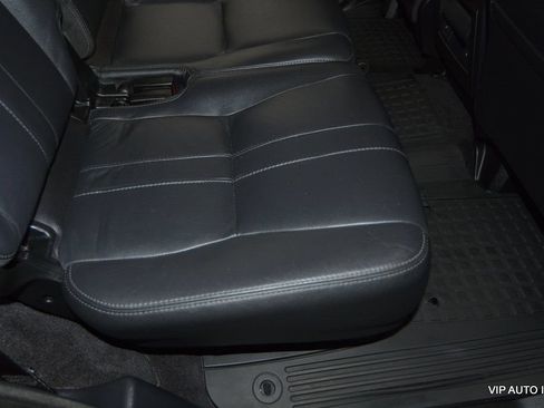 Used 2016 Land Rover LR4 HSE Silver Edition AWD/4WD image 26
