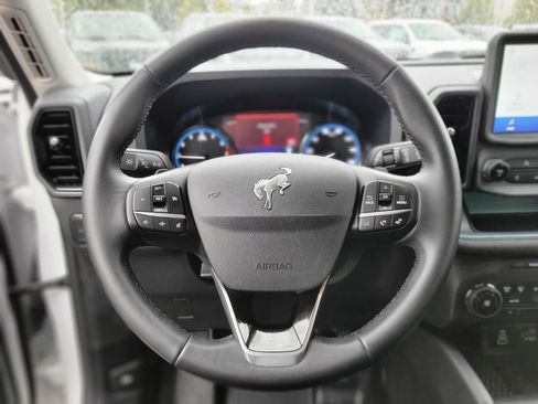 Used 2024 Ford Bronco Sport Badlands image 30