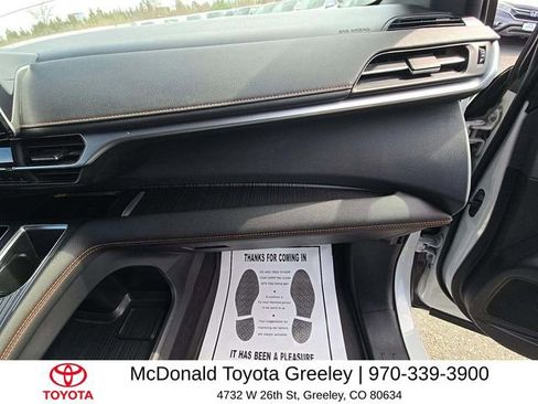 Used 2024 Toyota Sienna XSE w/ XSE Premium Package AWD/4WD image 7