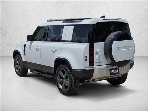 Used 2025 Land Rover Defender 110 S AWD/4WD image 8