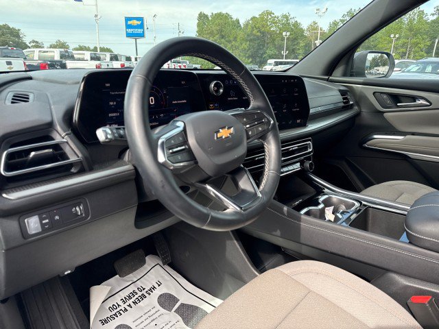 Used 2026 Chevrolet Traverse LT w/ Driver Confidence Package FWD image 18