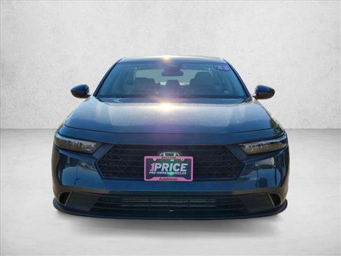 Used 2023 Honda Accord EX image 2