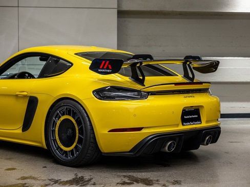 Certified 2023 Porsche 718 Cayman GT4 RS RWD image 30