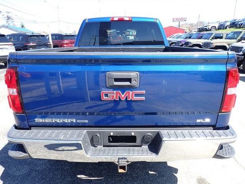 Used 2019 GMC Sierra 1500 SLE w/ SLE Value Package AWD/4WD image 4