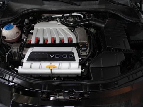 Used 2009 Audi TT 3.2 Premium Plus AWD/4WD image 24