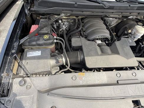 Used 2016 GMC Sierra 1500 SLE w/ All-Terrain Package image 6