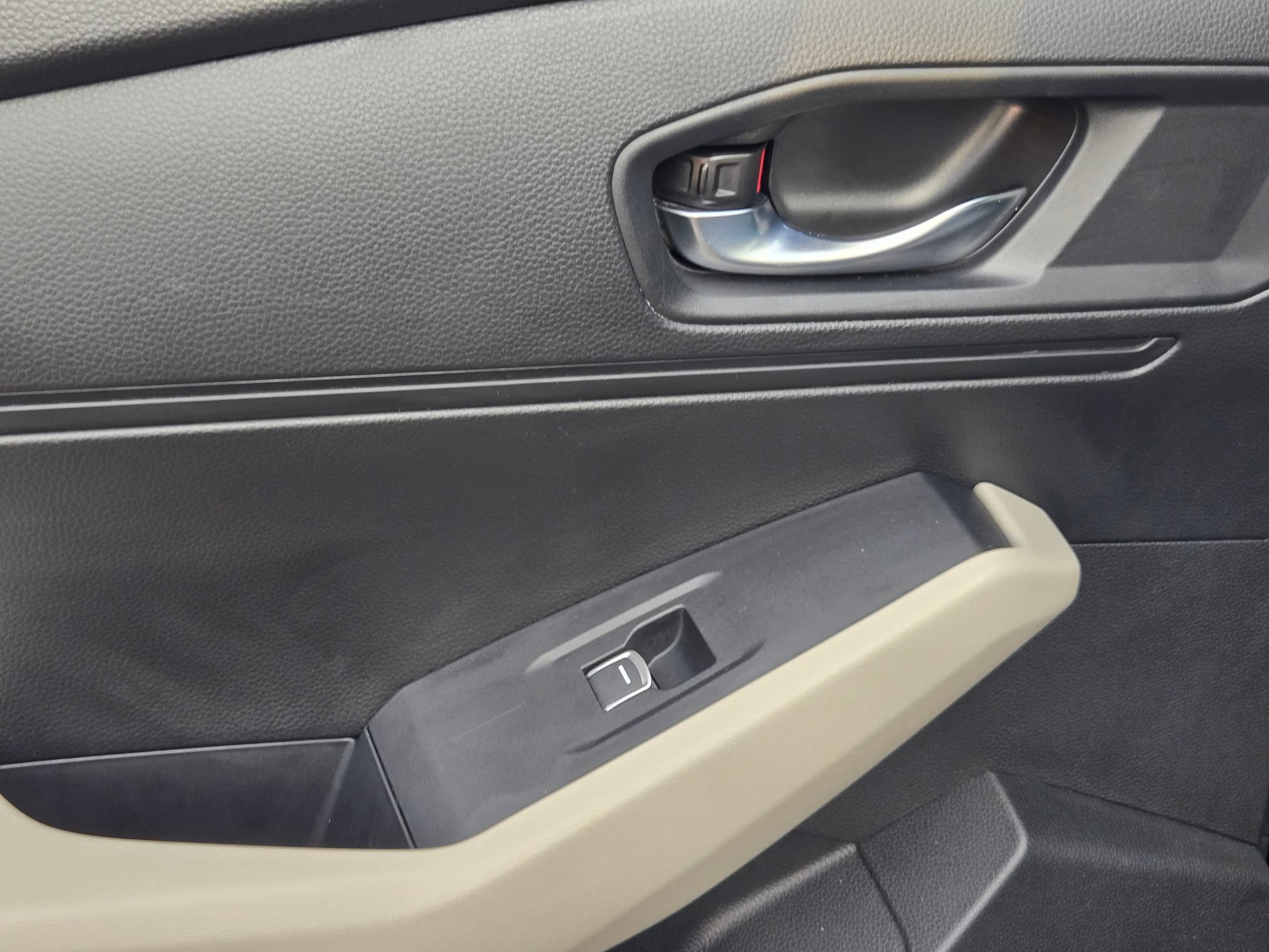 Used 2023 Honda Accord EX image 34