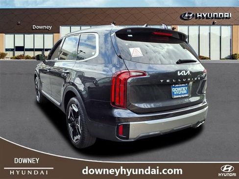Used 2025 Kia Telluride S image 6